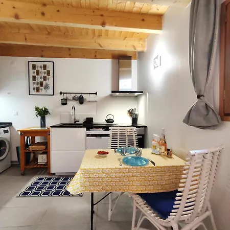 La Grange Aux Hirondelles Apartmán *