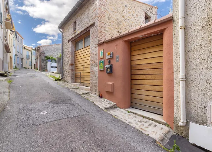 La Grange Aux Hirondelles * Laroque-des-Albères